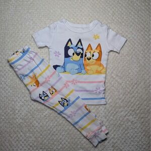 Bluey 2-Piece‎ Pajama Set Short Sleeve Top & Pants Size 3T